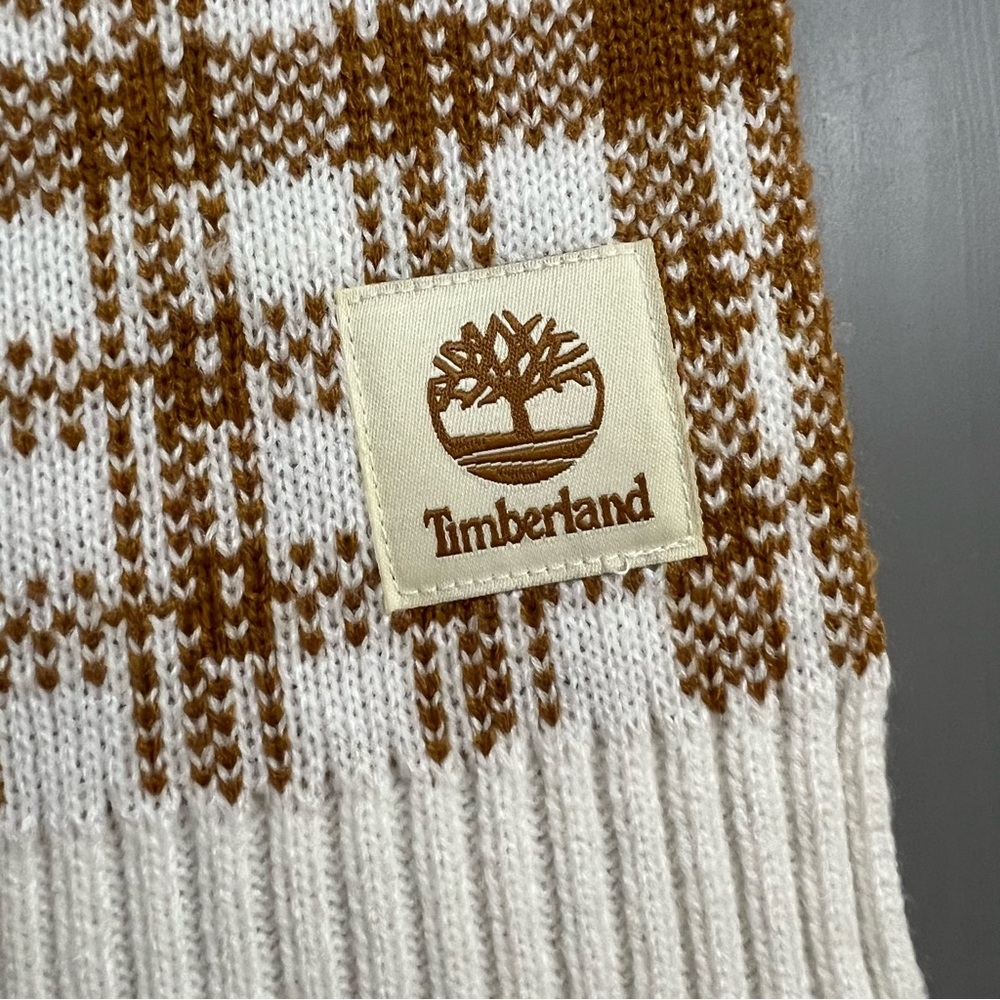 Timberland White and Tan Knit Scarf